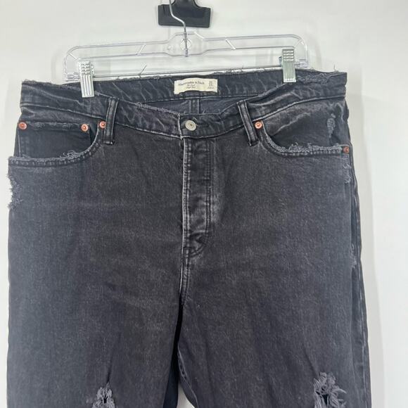 Abercrombie & Fitch The Dad Jeans High Rise Distressed SHORT - Picture 2 of 8